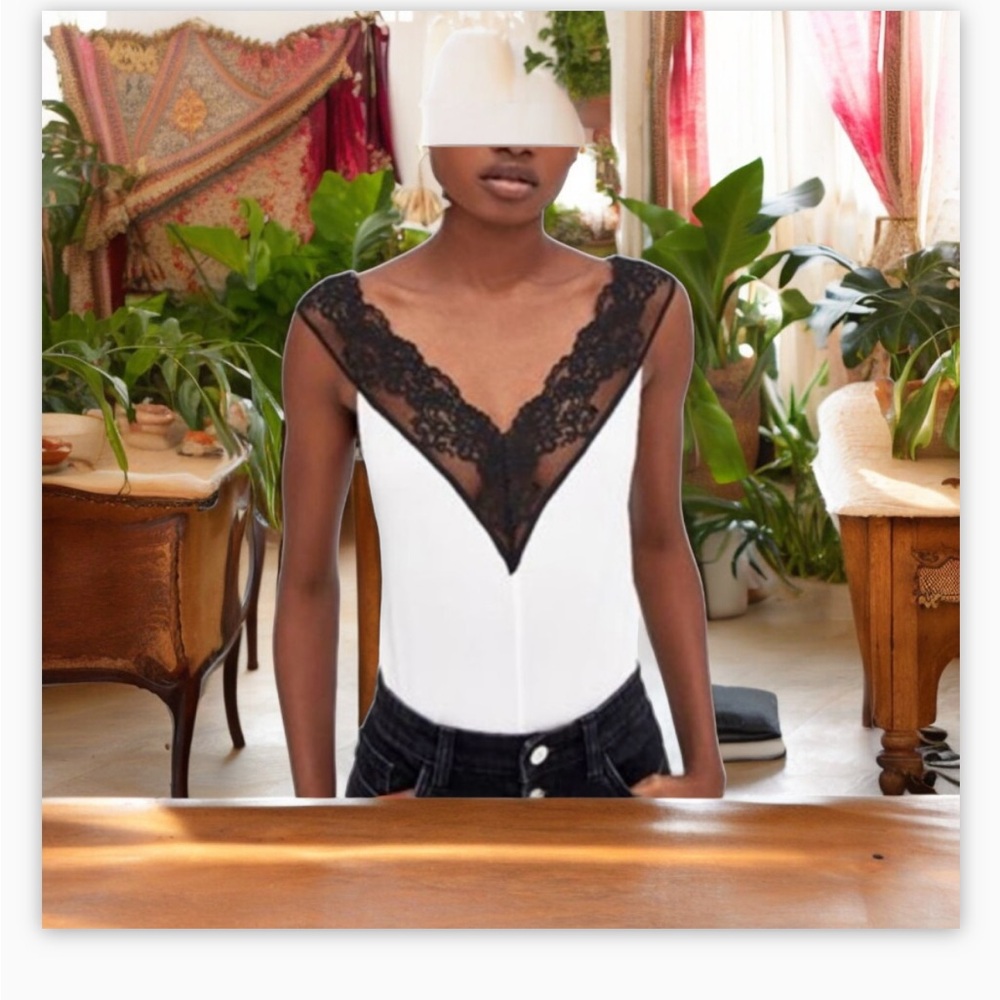 ZARA Stunning White & Black Lace Trim Bodysuit -NWOT-Sz S-M😍💜​